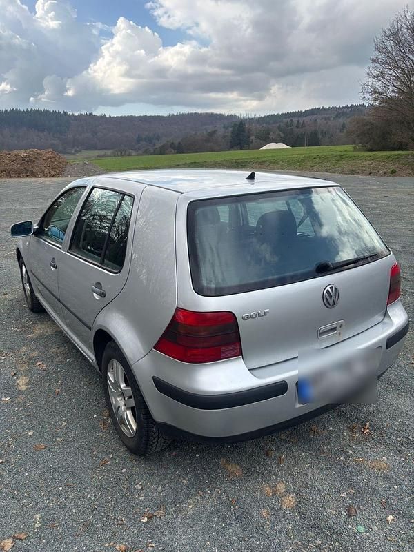 Gebraucht VW Golf IV Edition 75 PS (55 kW) 2001 Silber Limousine