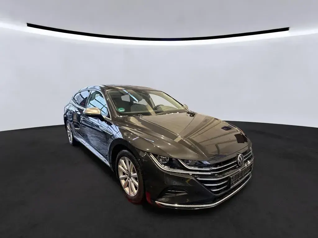 Gebraucht VW Arteon Elegance 218 PS (160 kW) 2021 Grau Kombi
