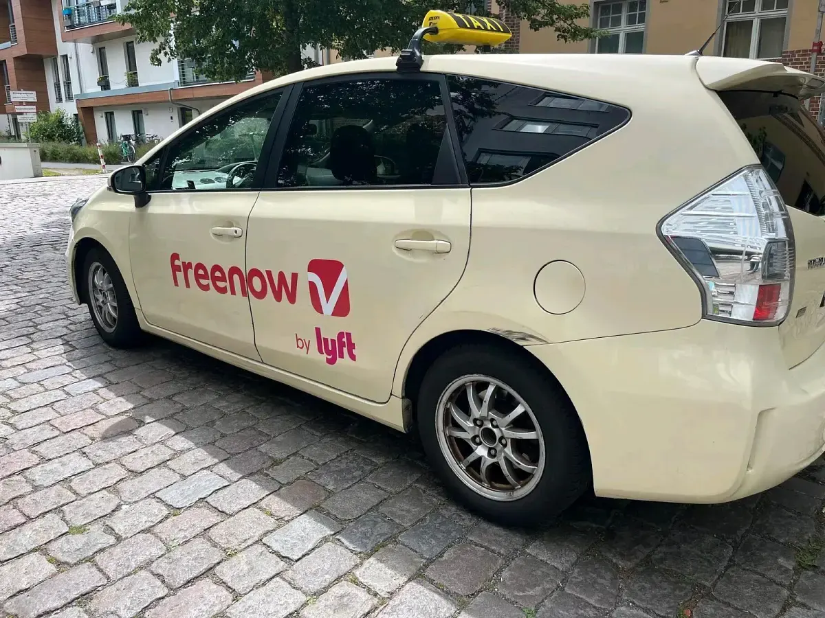 Gebraucht Toyota Prius+ 136 PS (100 kW) 2013 Van / Kleinbus