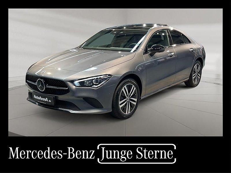 Metalliclack mountaingrau Gebraucht 2022 Mercedes CLA250e Progressive Limousine | 31.850 € (Fairer Preis) - Bild 1/4