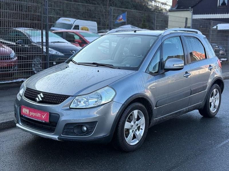 Gebraucht Suzuki SX4 Style 135 PS (99 kW) 2013 Grau SUV