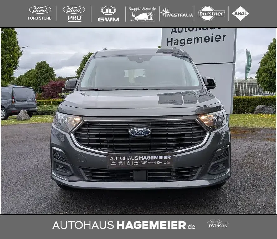 Neu Ford Tourneo Connect Titanium 122 PS (89 kW) 2026 Graphite grey metallic Van / Kleinbus