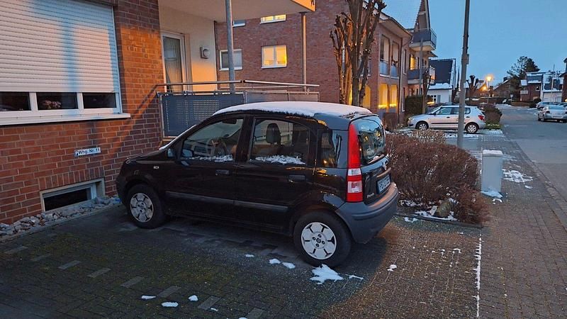Gebraucht Fiat Panda 52 PS (38 kW) 2009 Schwarz Kleinwagen