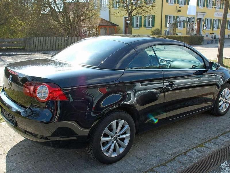 Gebraucht VW Eos Edition 211 PS (155 kW) 2010 Schwarz Cabrio