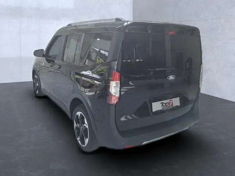 Gebraucht Ford Tourneo Courier Active 125 PS (91 kW) 2025 Obsidianschwarz Van / Kleinbus