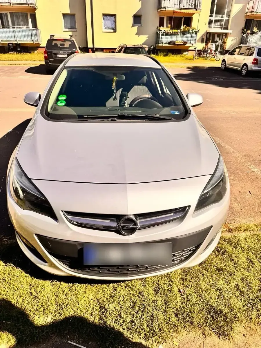 Usata Opel Astra 110 CV (80 kW) 2014 Grigio Station wagon