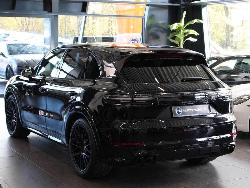 Gebraucht Porsche Cayenne GTS 460 PS (338 kW) 2021 Schwarz SUV