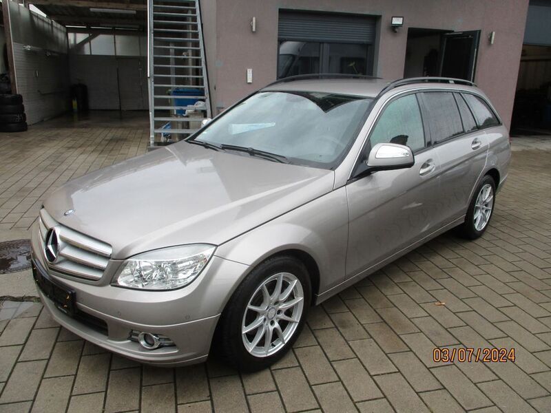 Gebraucht Mercedes C180 156 PS (114 kW) 2008 Braun Kombi