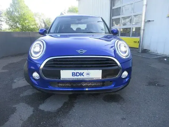 Gebraucht Mini ONE 102 PS (75 kW) 2018 Blau Kleinwagen
