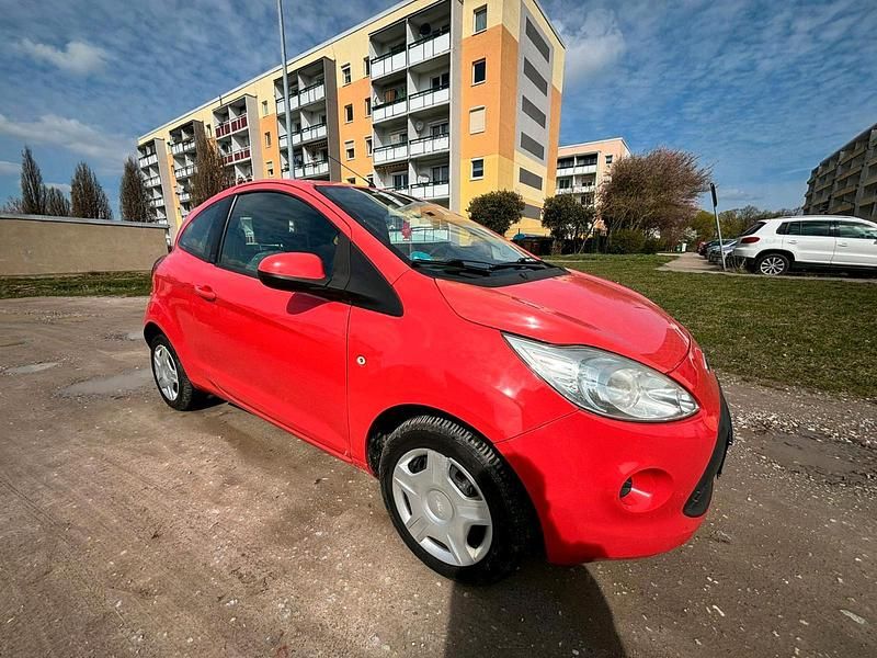 Gebraucht Ford Ka Trend 69 PS (50 kW) 2010 Rot Kleinwagen