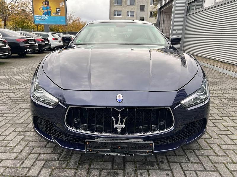 Gebraucht Maserati Ghibli 275 PS (202 kW) 2015 Blau Limousine