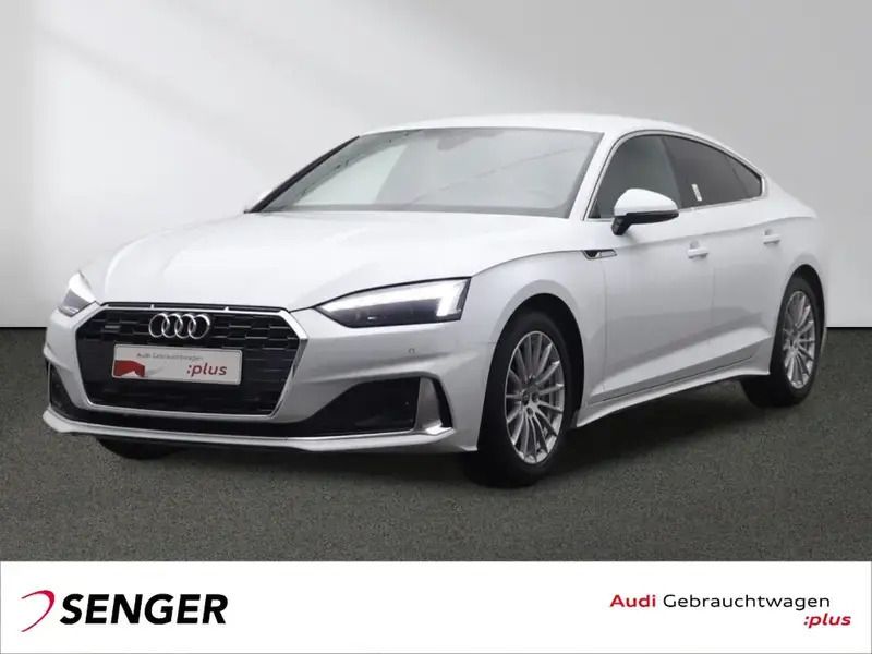 Weiß Gebraucht 2024 Audi A5 Sportback Advanced Plus | 44.880 € (Teuer) - Bild 1/1