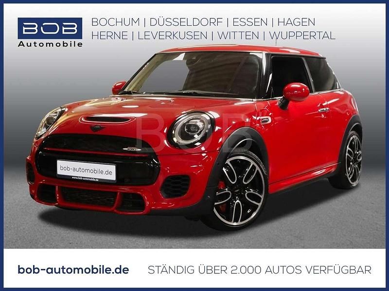Second-hand Mini John Cooper Works 231 CP (169 kW) 2020 Roșu Hatchback