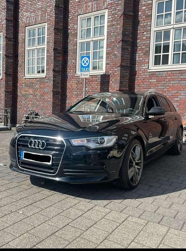 Schwarz Gebraucht 2011 Audi A6 Ambiente Kombi | 9.000 € (Fairer Preis) - Bild 1/4