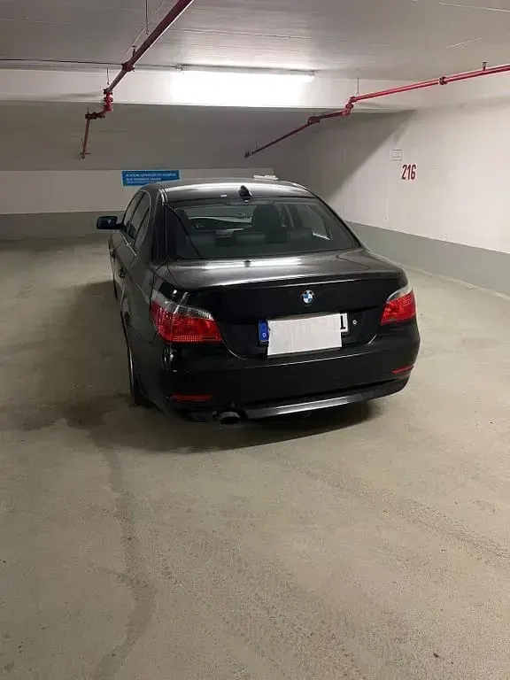 Gebraucht BMW 520 163 PS (119 kW) 2006 Schwarz Limousine