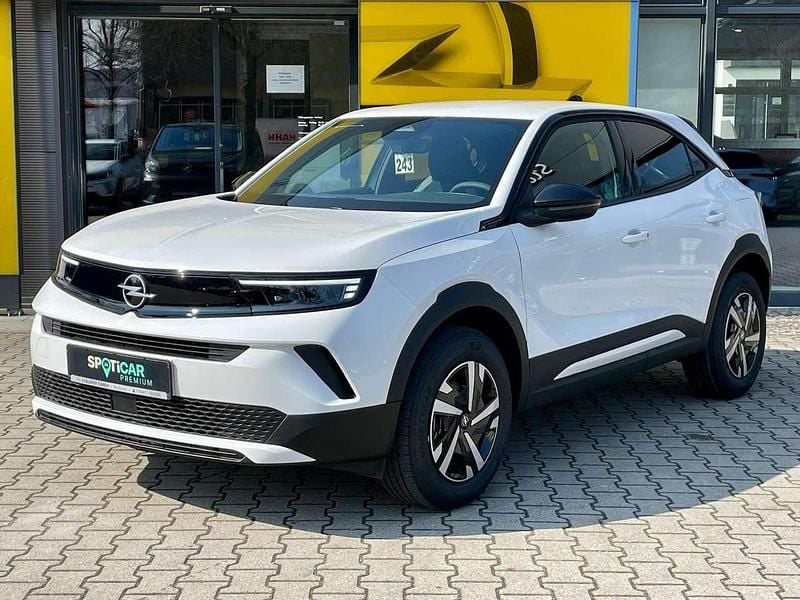 Neu Opel Mokka 131 PS (96 kW) 2025 Arktis weiß SUV