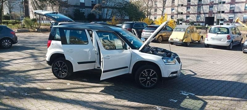 Gebraucht Skoda Yeti Ambition 110 PS (80 kW) 2014 Weiß SUV