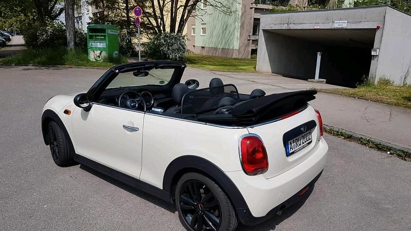 Gebraucht 2018 Mini One Cabriolet Pepper Cabrio | 15.900 € - Bild 1/4