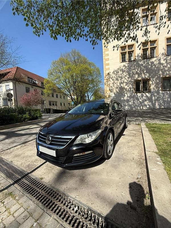 Schwarz Gebraucht 2011 VW CC Limousine | 7.199 € (Guter Preis) - Bild 1/4