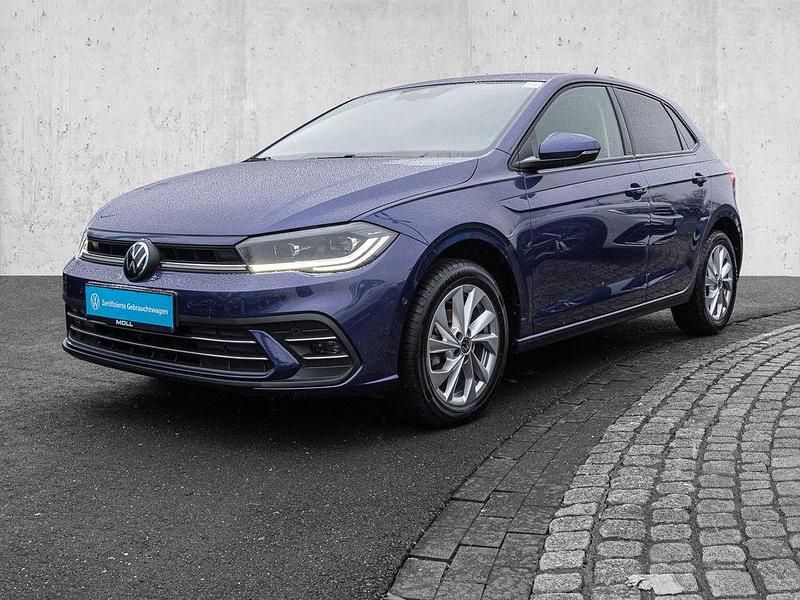 Gebraucht VW Polo Style 95 PS (69 kW) 2022 Vibrant violet (metallic) Kleinwagen