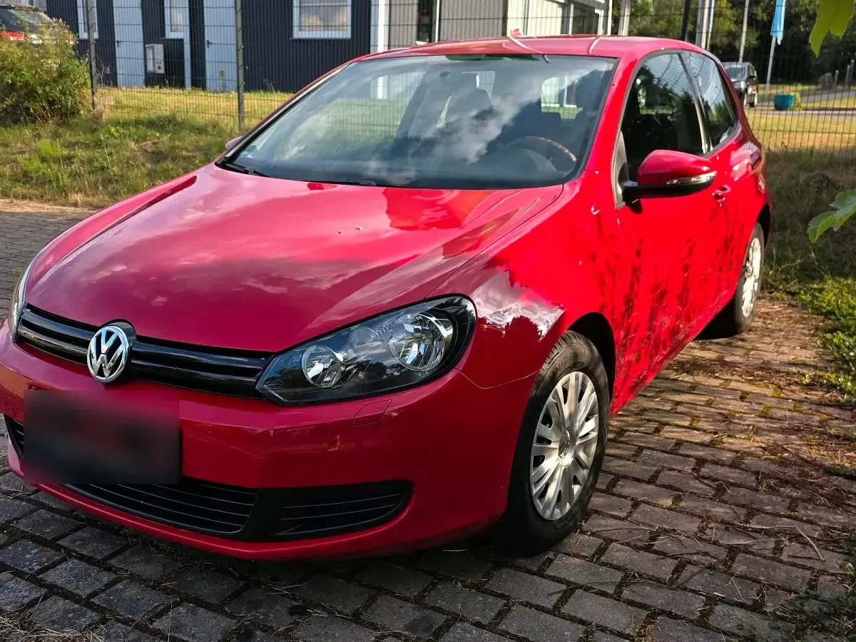 Gebraucht VW Golf 80 PS (58 kW) 2009 Rot Coupé