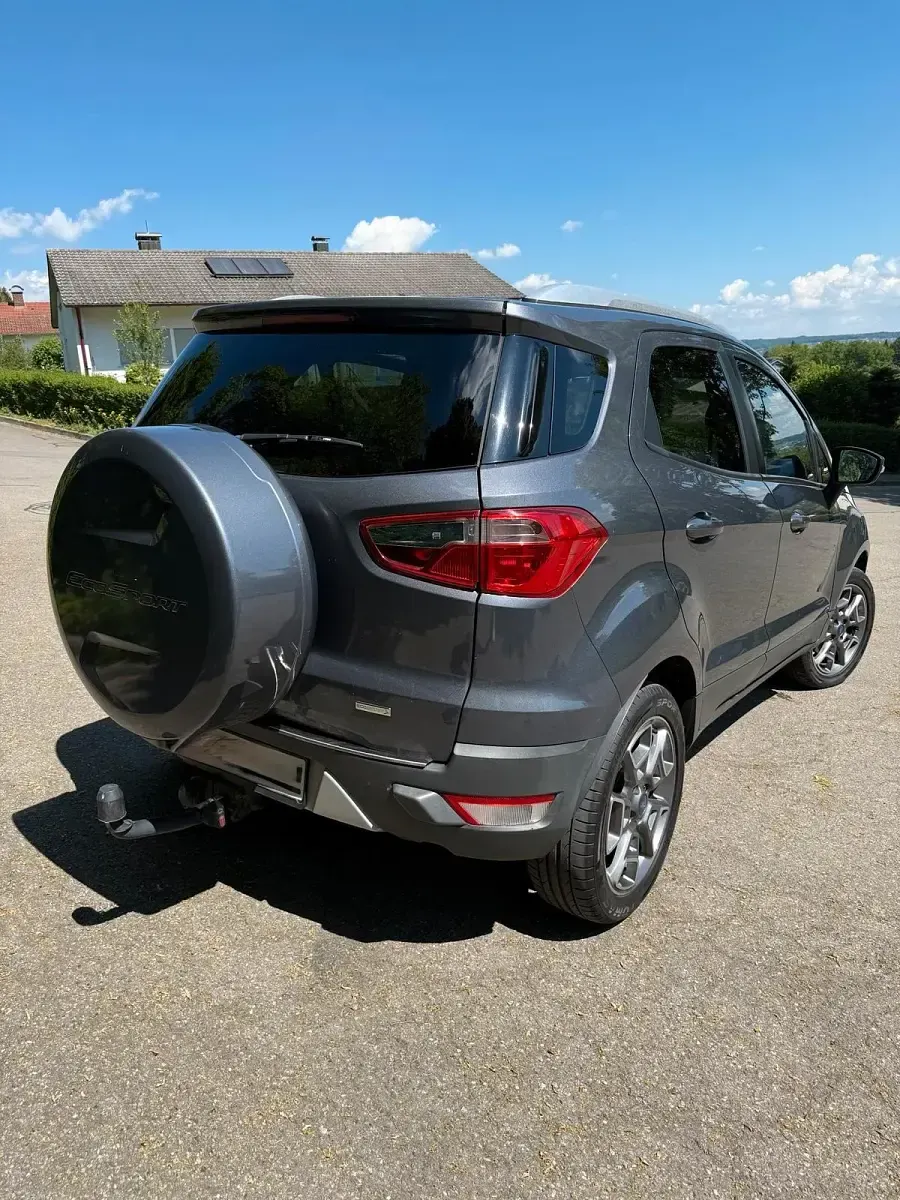 Gebraucht Ford Ecosport Titanium 125 PS (91 kW) 2015 Silber SUV