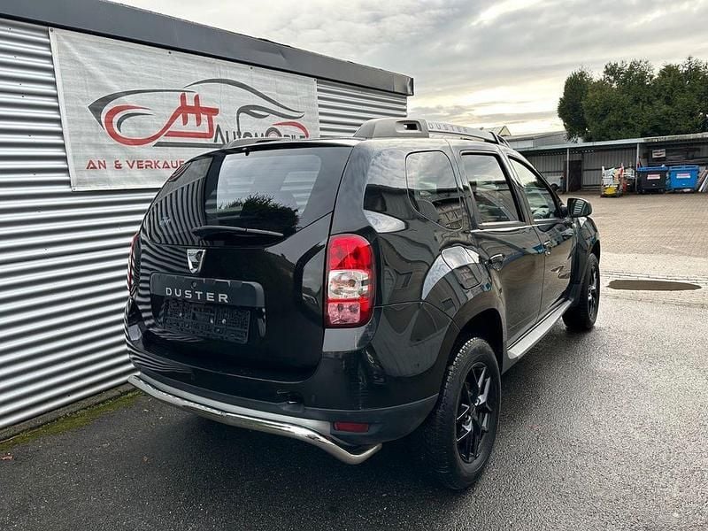 Gebraucht Dacia Duster 114 PS (83 kW) 2017 Schwarz SUV