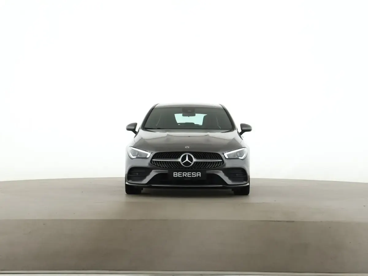Gebraucht Mercedes CLA200 AMG 150 PS (110 kW) 2023 Grau Coupé