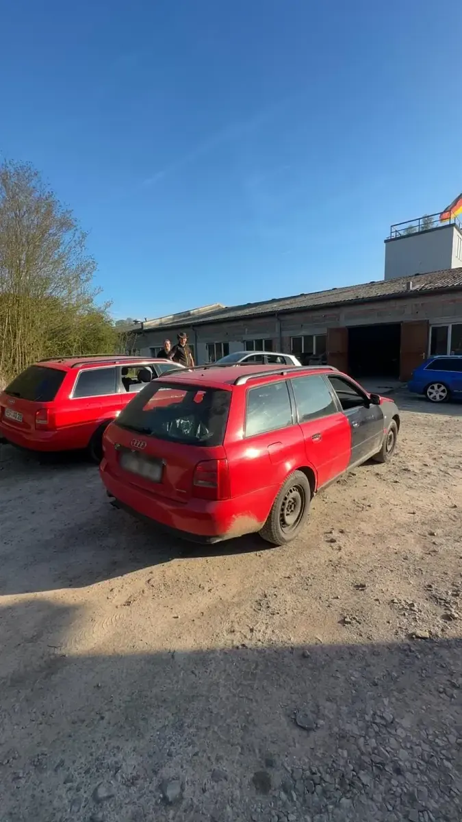 Second-hand Audi A4 150 CP (110 kW) 1999 Roșu Break