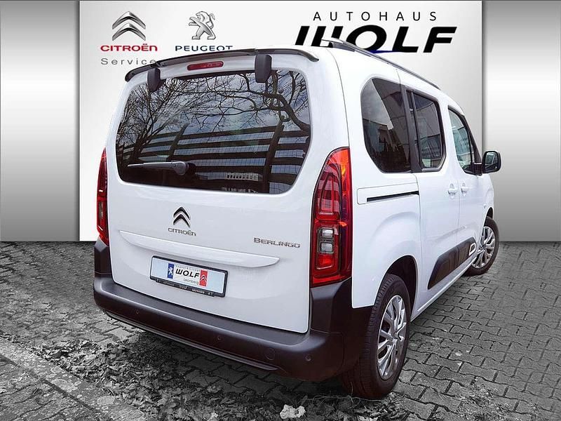 Gebraucht Citroën Berlingo Feel 131 PS (96 kW) 2022 Weiß Van / Kleinbus