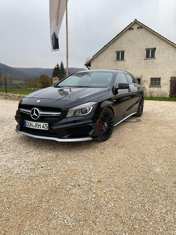 Gebraucht Mercedes CLA45 AMG Shooting Brake AMG 360 PS (264 kW) 2015 Schwarz Kombi