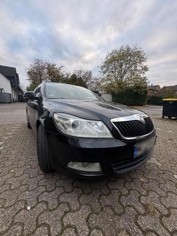 Gebraucht 2009 Skoda Octavia Kombi | 3.300 € (Superpreis) - Bild 1/4