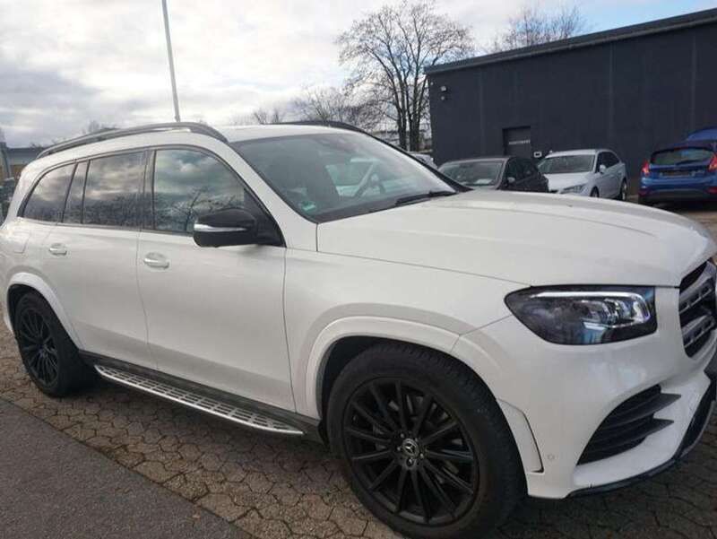 Diamantweiss metalliclack Gebraucht 2023 Mercedes GLS580 SUV | 105.910 € (Etwas zu teuer) - Bild 1/4
