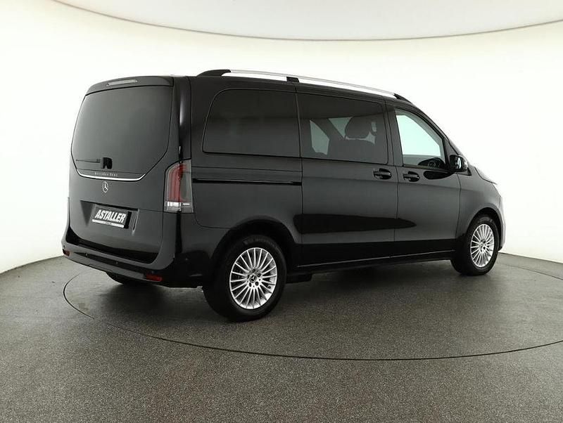 Gebraucht Mercedes V250 Style 190 PS (139 kW) 2024 Obsidianschwarz Van / Kleinbus