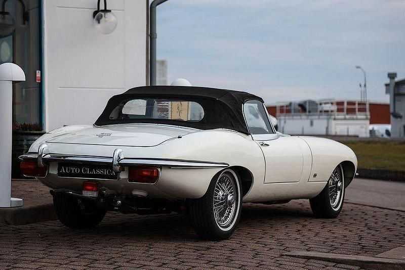 Gebraucht Jaguar E-Type 269 PS (197 kW) 1969 Weiß Cabrio