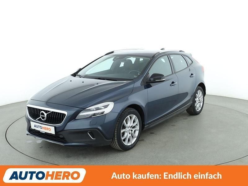 Gebraucht Volvo V40 CC Plus 152 PS (111 kW) 2017 Blau Kombi