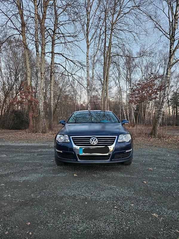 Gebraucht VW Passat Highline 150 PS (110 kW) 2005 Blau Limousine