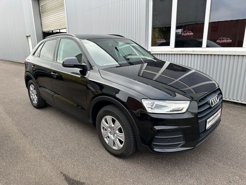 Schwarz Gebraucht 2017 Audi Q3 Black Edition SUV | 14.450 € - Bild 1/4