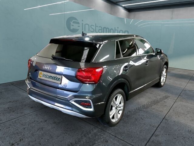 Gebraucht Audi Q2 Advanced Plus 150 PS (110 kW) 2023 Grau SUV