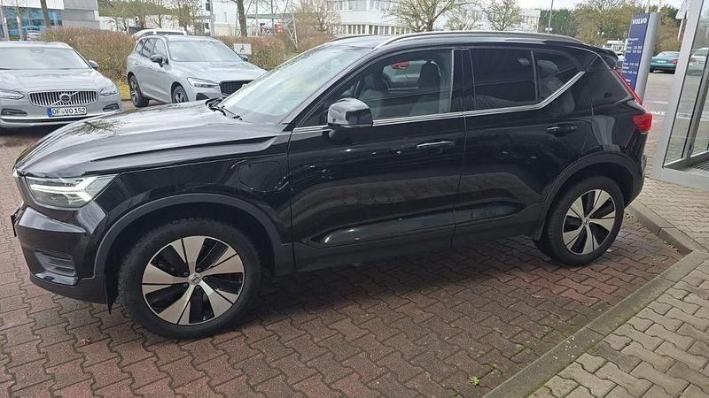 Gebraucht Volvo XC40 Inscription 211 PS (155 kW) 2022 Black stone SUV