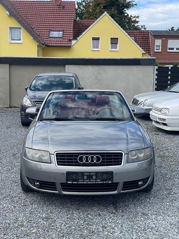 Grau Gebraucht 2003 Audi A4 Cabriolet Cabrio | 2.950 € (Teuer) - Bild 1/4