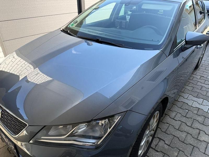 Gebraucht Seat Leon Style 105 PS (77 kW) 2014 Grau Limousine