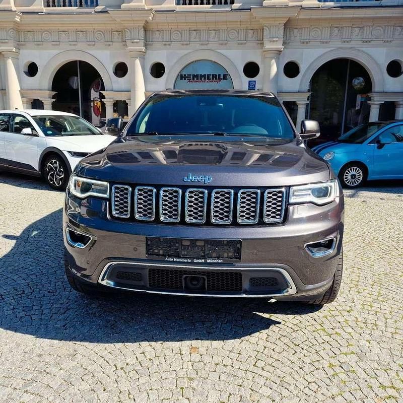 Gebraucht Jeep Grand Cherokee Overland 250 PS (183 kW) 2018 Grau SUV