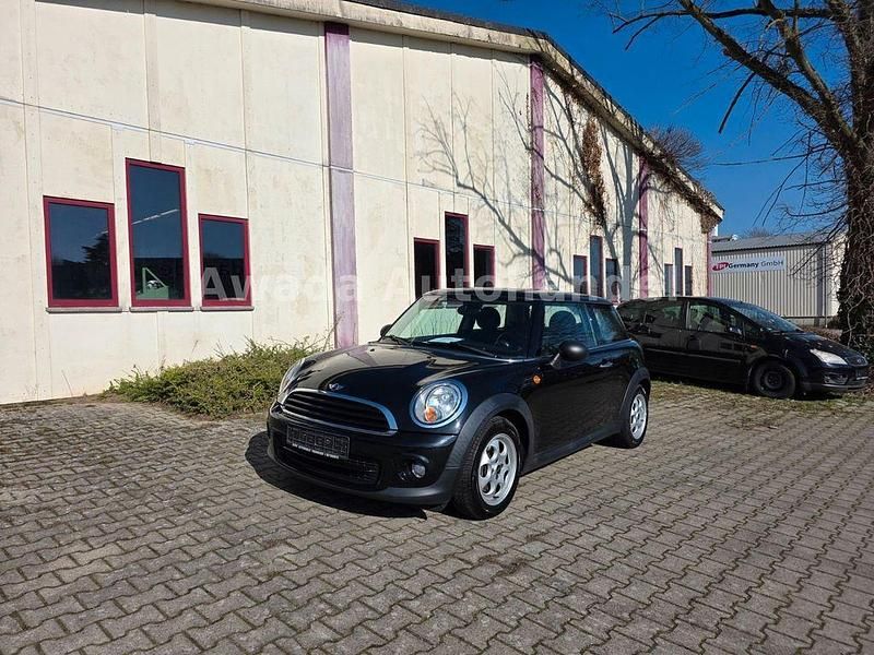 Second-hand Mini ONE 125 CP (91 kW) 2011 Negru Hatchback