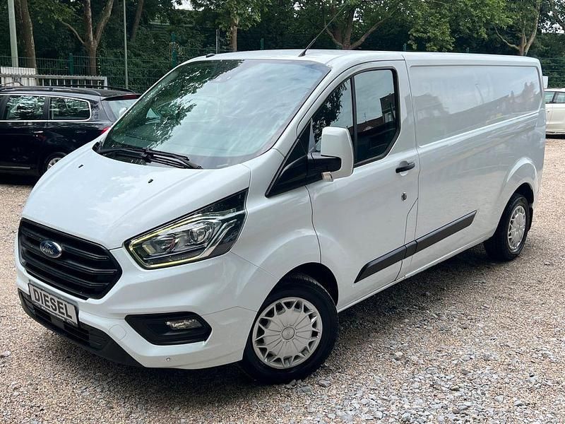 Weiß Gebraucht 2019 Ford Transit Custom Trend Van / Kleinbus | 11.900 € (Superpreis) - Bild 1/4