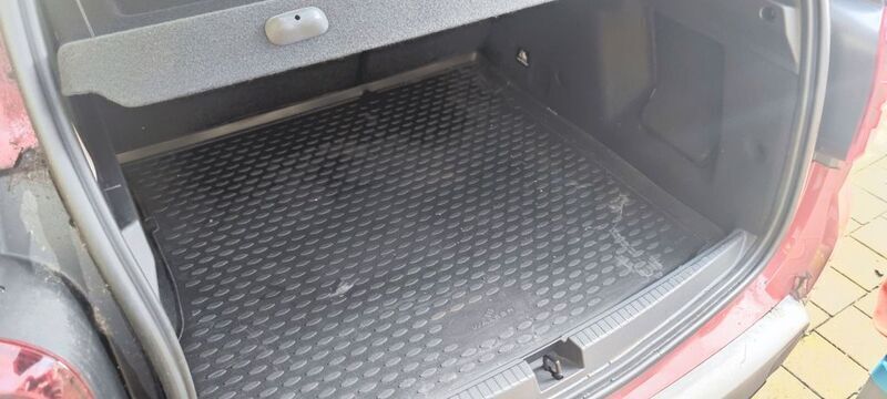 Gebraucht Dacia Duster Prestige 101 PS (74 kW) 2022 Rot SUV