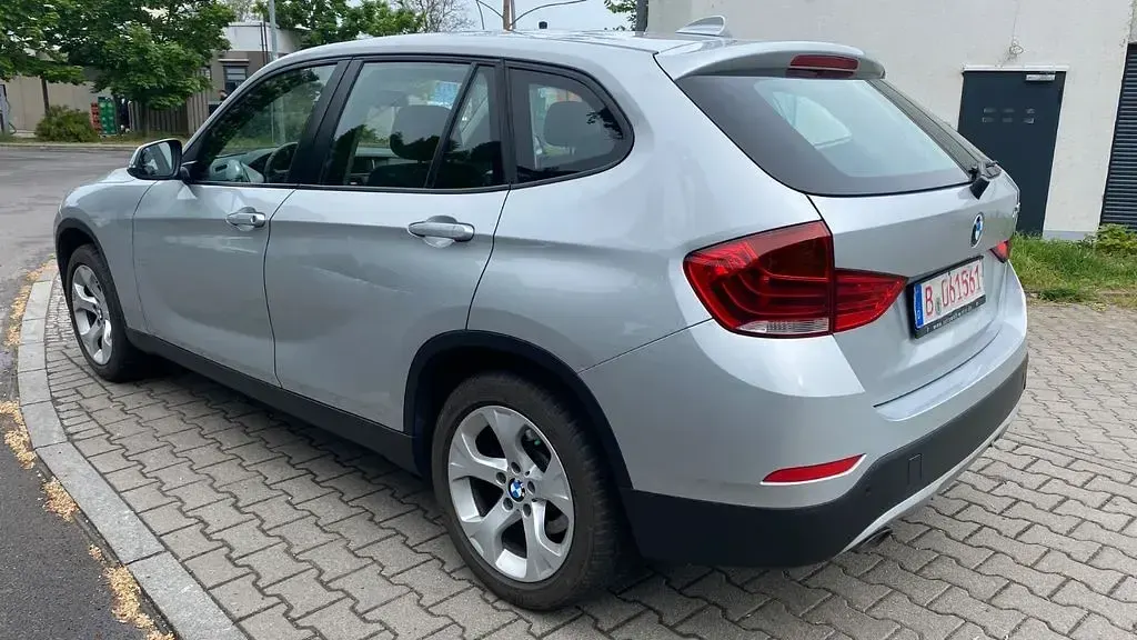 Second-hand BMW X1 143 CP (105 kW) 2013 Argintiu SUV