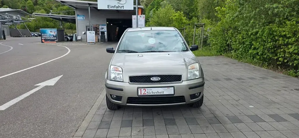 Gebraucht Ford Fusion 80 PS (58 kW) 2003 Grau Kleinwagen