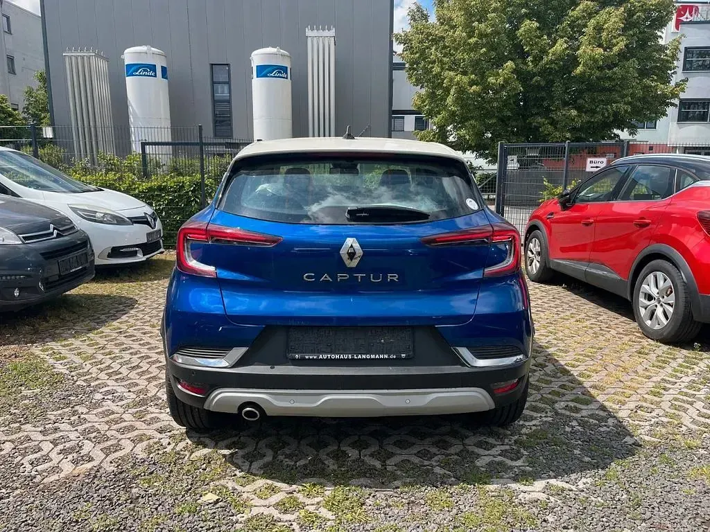 Gebraucht Renault Captur Intens 140 PS (102 kW) 2021 Blau SUV