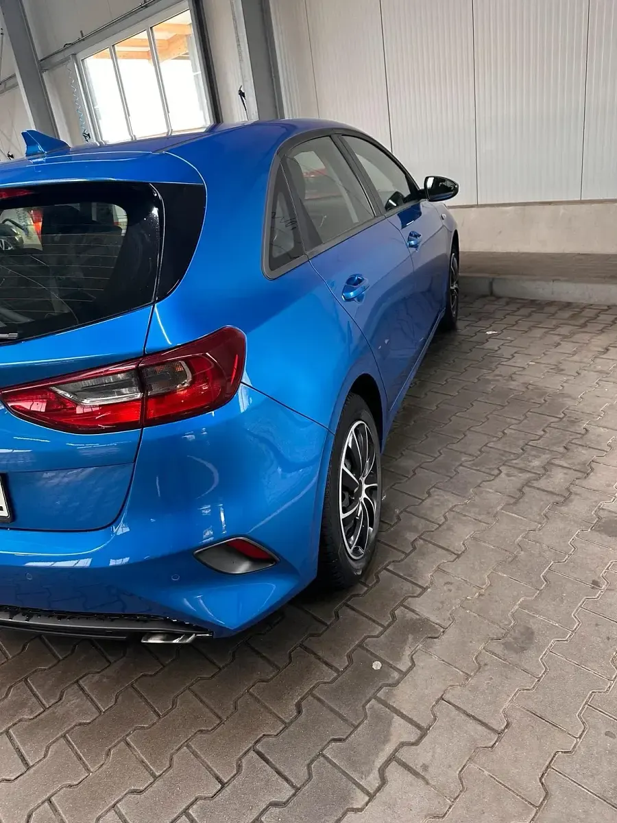 Gebraucht Kia Ceed 99 PS (72 kW) 2018 Blau Kleinwagen